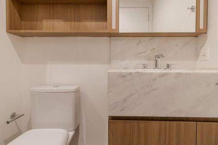 Banheiro da Suíte de kitnet/studio para alugar com 1 quarto, 35m² em Indianópolis, São Paulo