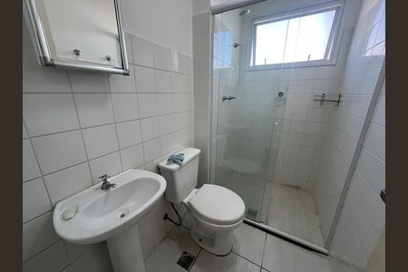 Banheiro de apartamento para alugar com 2 quartos, 48m² em Vila Andrade, São Paulo