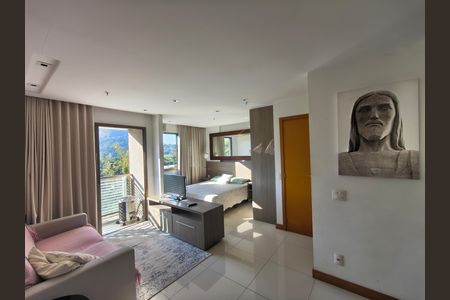 Apartamento à venda com 40m², 1 quarto e 1 vaga