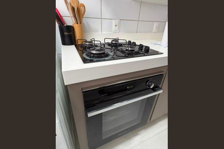 Apartamento para alugar com 47m², 2 quartos e 2 vagas Apartamento para alugar com 47m², 2 quartos e 2 vagasCozinha
