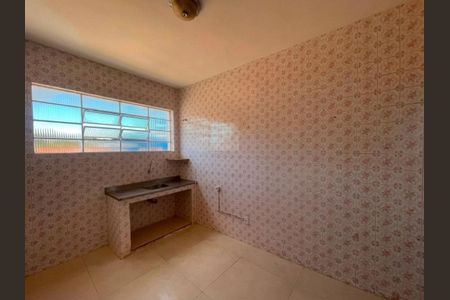 Cozinha de apartamento para alugar com 4 quartos, 100m² em Varzea, Lagoa Santa