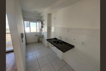 Cozinha de apartamento à venda com 2 quartos, 50m² em Vila Andrade, São Paulo
