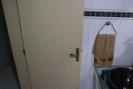 Casa para alugar com 123m², 3 quartos e 2 vagasBanheiro 1