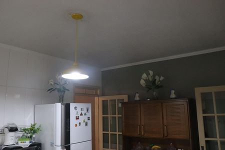 Casa para alugar com 123m², 3 quartos e 2 vagasCozinha