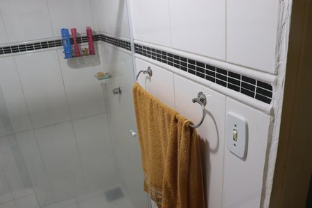 Casa para alugar com 123m², 3 quartos e 2 vagasBanheiro 1