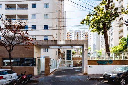 Fachada de apartamento para alugar com 2 quartos, 70m² em Planalto, Belo Horizonte