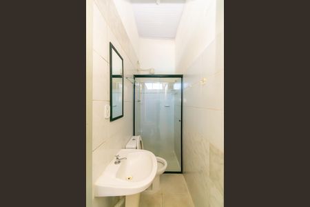 Banheiro de casa para alugar com 1 quarto, 50m² em Vila Bela, São Paulo