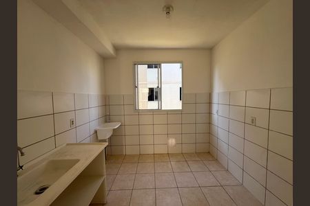 Cozinha de apartamento à venda com 2 quartos, 45m² em Nacional, Contagem