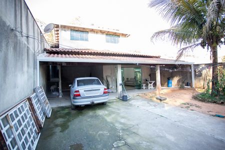 Garagem de casa à venda com 3 quartos, 360m² em Tropical, Contagem