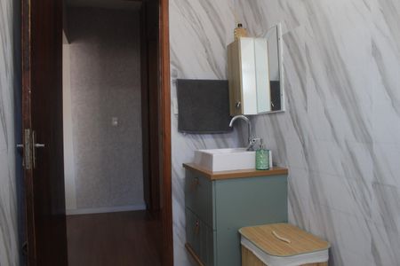 Banheiro de apartamento à venda com 1 quarto, 63m² em Olímpico, São Caetano do Sul