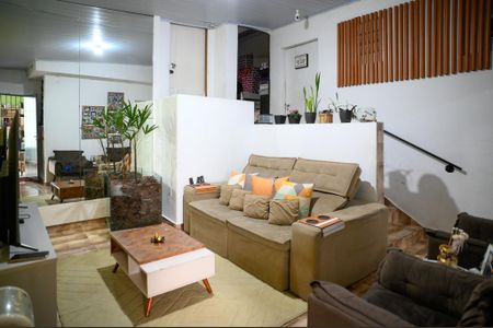 Sala de casa à venda com 3 quartos, 550m² em Vila da Saúde, São Paulo