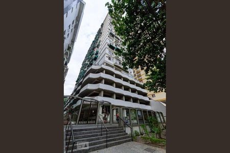 Apartamento à venda com 50m², 1 quarto e 1 vaga Apartamento à venda com 50m², 1 quarto e 1 vagaÁrea externa