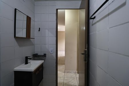 Apartamento à venda com 53m², 2 quartos e 1 vaga Apartamento à venda com 53m², 2 quartos e 1 vagaBanheiro