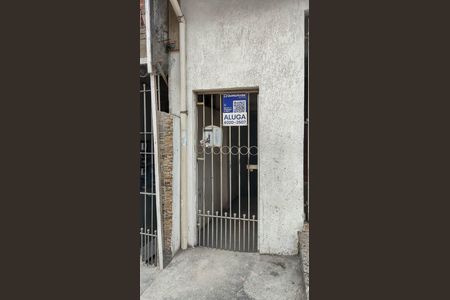 Fachada de casa para alugar com 2 quartos, 50m² em Vila Continental, São Paulo