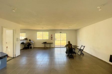 Apartamento para alugar com 40m², 2 quartos e 1 vaga Apartamento para alugar com 40m², 2 quartos e 1 vagaÁrea comum - Salão de festas