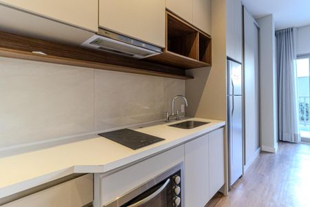 Cozinha de kitnet/studio para alugar com 1 quarto, 32m² em Santa Cecilia, São Paulo