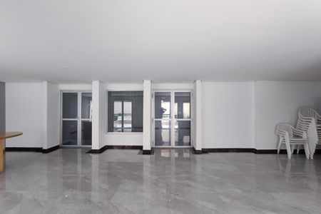 Apartamento para alugar com 49m², 2 quartos e 1 vaga Apartamento para alugar com 49m², 2 quartos e 1 vagaSalão de Festas