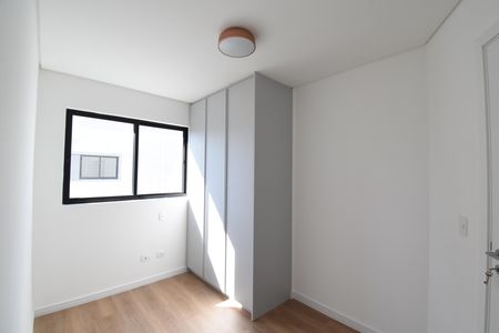 Apartamento à venda com 71m², 3 quartos e 2 vagasQuarto 2