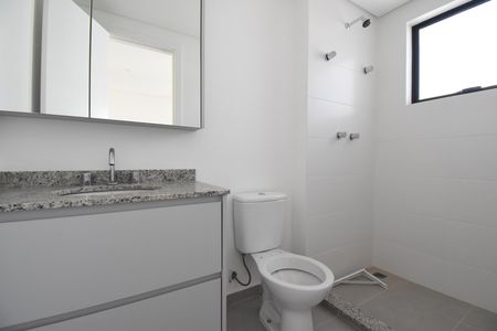 Apartamento à venda com 71m², 3 quartos e 2 vagasBanheiro da Suíte