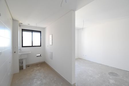 Cozinha de apartamento à venda com 3 quartos, 71m² em Santo Inácio, Curitiba