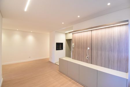 Sala de apartamento à venda com 3 quartos, 71m² em Santo Inácio, Curitiba