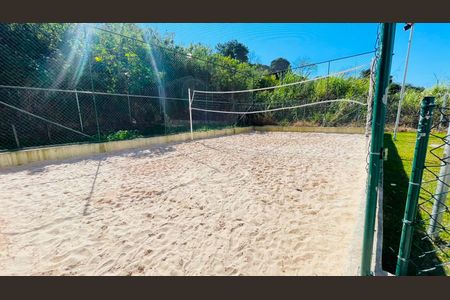 Quadra de areia de apartamento para alugar com 2 quartos, 47m² em Jardim Vitória, Embu das Artes