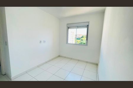 Quarto 1 de apartamento para alugar com 2 quartos, 47m² em Jardim Vitória, Embu das Artes