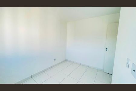 Quarto 1 de apartamento para alugar com 2 quartos, 47m² em Jardim Vitória, Embu das Artes