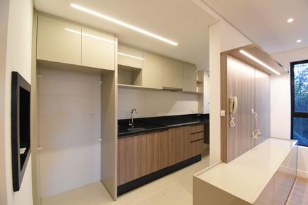 Sala/Cozinha de apartamento à venda com 3 quartos, 71m² em Santo Inácio, Curitiba