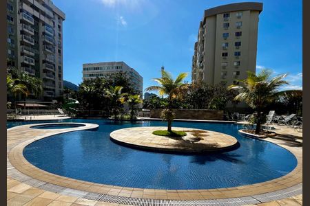 Área comum - Piscina de apartamento para alugar com 3 quartos, 72m² em Barra Olímpica, Rio de Janeiro