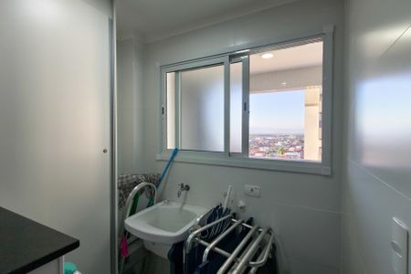 Área de Serviço de apartamento para alugar com 2 quartos, 82m² em Maracanã, Praia Grande