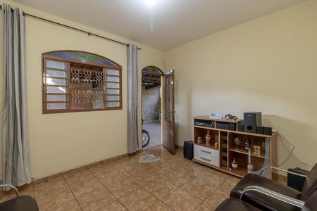 Casa à venda com 3 quartos, 360m² em Jaqueline, Belo Horizonte