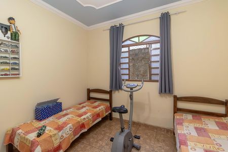 Casa à venda com 360m², 3 quartos e 3 vagas Casa à venda com 360m², 3 quartos e 3 vagasQuarto 3