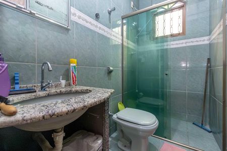 Banheiro de casa à venda com 3 quartos, 360m² em Jaqueline, Belo Horizonte