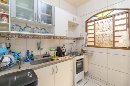 Casa à venda com 360m², 3 quartos e 3 vagas Casa à venda com 360m², 3 quartos e 3 vagasCozinha