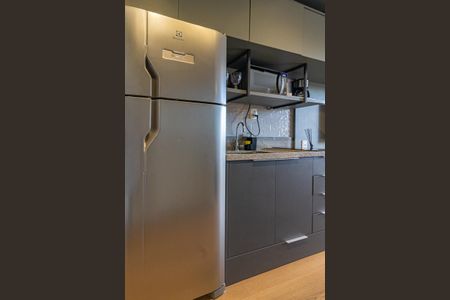 Cozinha de kitnet/studio para alugar com 1 quarto, 27m² em Moema, São Paulo