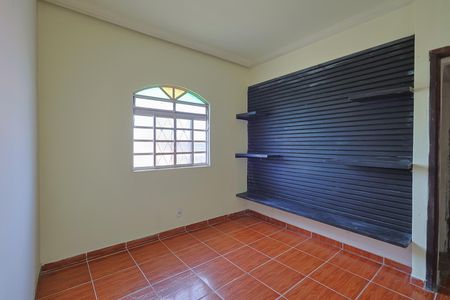 Casa para alugar com 1 quarto, 50m² em Bom Jesus, Contagem