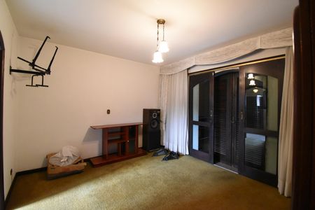 Casa à venda com 418m², 5 quartos e 4 vagasSuíte 3