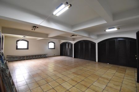 Casa à venda com 418m², 5 quartos e 4 vagasGaragem