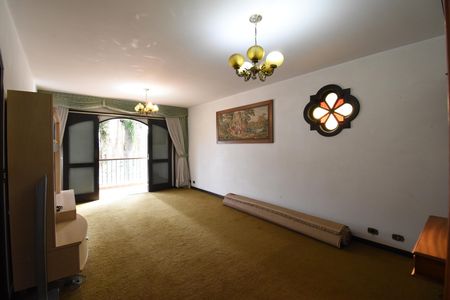 Casa à venda com 418m², 5 quartos e 4 vagasSala 2