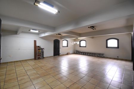 Casa à venda com 418m², 5 quartos e 4 vagasGaragem