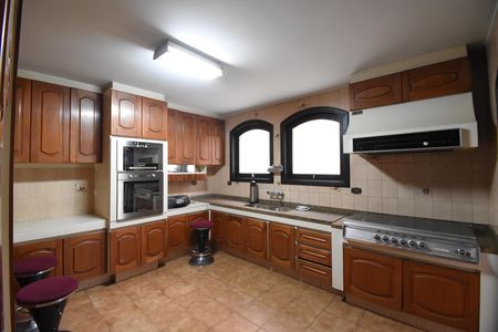 Casa à venda com 418m², 5 quartos e 4 vagasCozinha