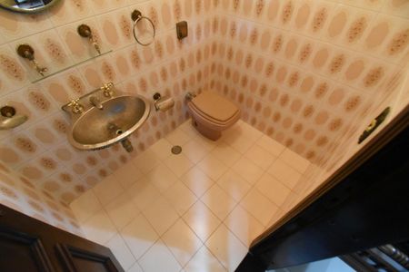 Casa à venda com 418m², 5 quartos e 4 vagasLavabo