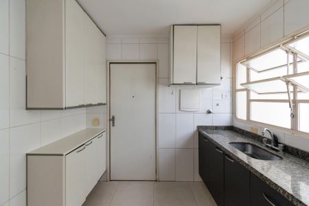 Cozinha de apartamento à venda com 3 quartos, 105m² em Vila Mascote, São Paulo