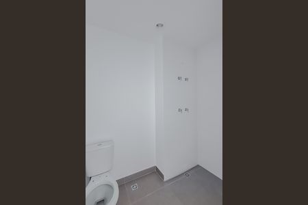 Banheiro de kitnet/studio à venda com 1 quarto, 23m² em Vila Mariana, São Paulo