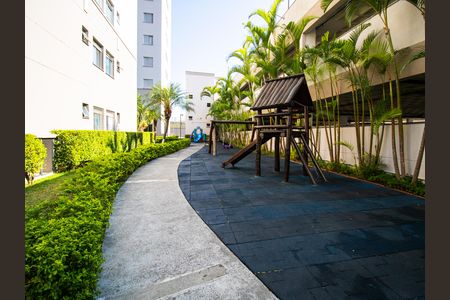 Apartamento para alugar com 49m², 2 quartos e 2 vagasÁrea comum - Playground
