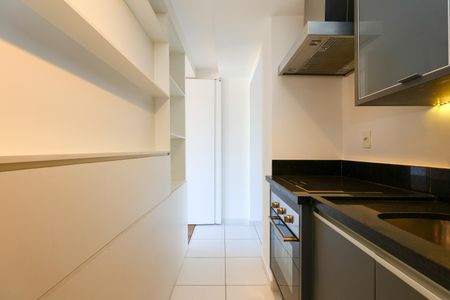 Cozinha de apartamento à venda com 2 quartos, 222m² em Vila Progredior, São Paulo
