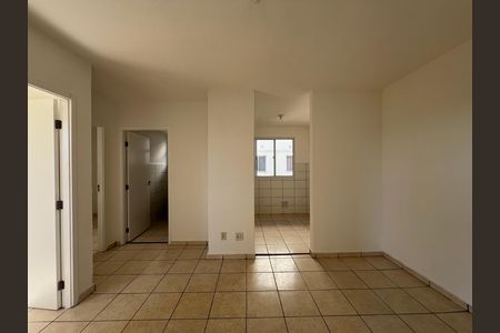 Sala de apartamento à venda com 2 quartos, 45m² em Vale das Amendoeiras, Contagem