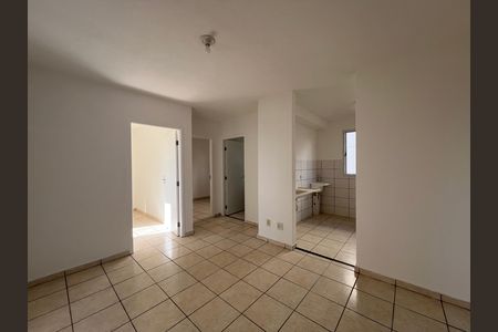 Sala de apartamento à venda com 2 quartos, 45m² em Vale das Amendoeiras, Contagem
