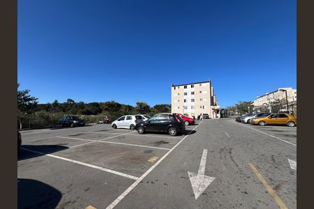 Garagem de apartamento à venda com 2 quartos, 45m² em Vale das Amendoeiras, Contagem
